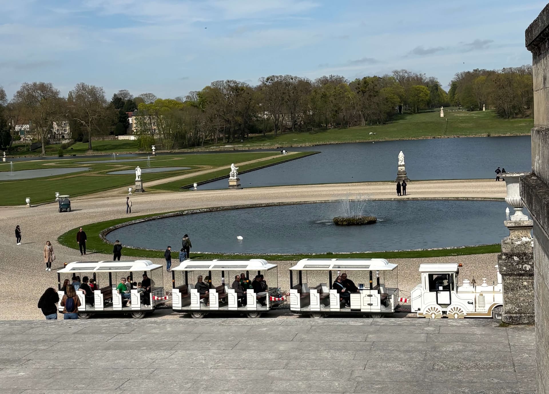 Visite guidée petit train Chantilly