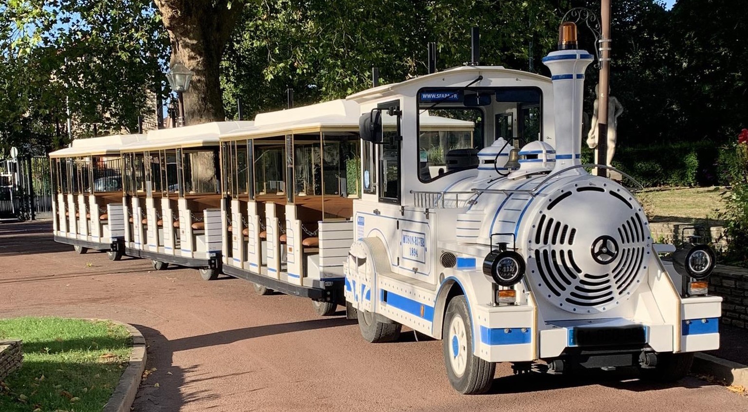 SFAPA Location de petits trains touristiques dans toute la France